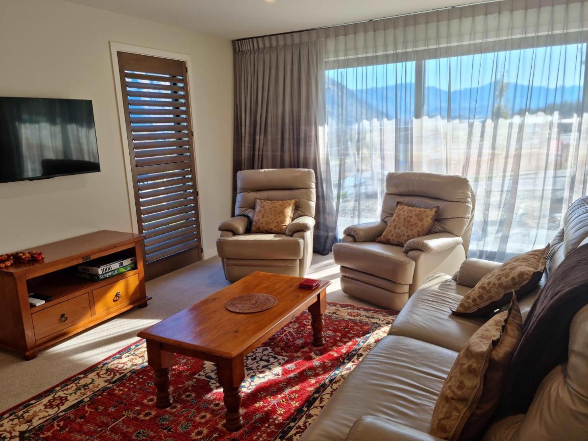 Akitu Views Apartment วานากา ภายนอก รูปภาพ
